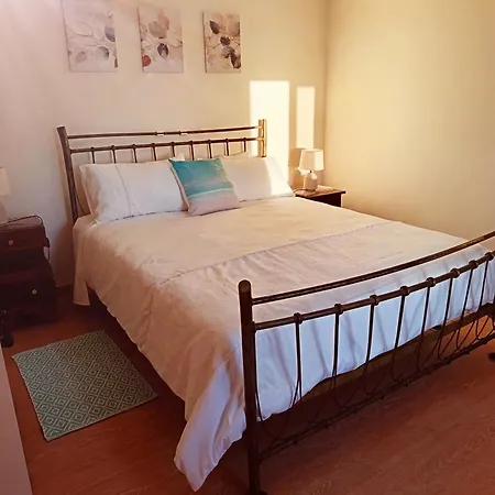 Apartment Adelaide's *